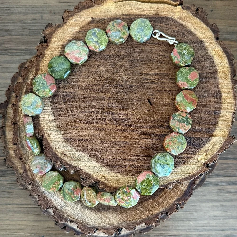 Unakite Octagon Gemstone Necklace - Picture 6 of 11